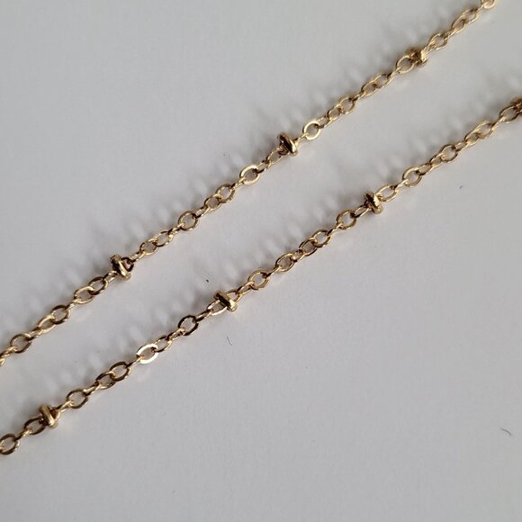 NWOT Green and yellow gold tone butterfly pendant on a 18-inch gold tone chain - Picture 5 of 8